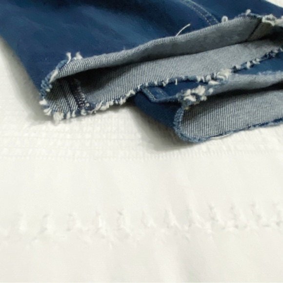 American APPAREL HIGH WAISTED RAW CROPPED HEM DENIM JEANS - 31 - Picture 8 of 8